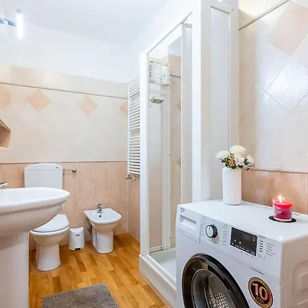 Apartman Garibaldi Home, Comfortable For 6 Guests *
