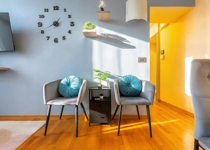 Garibaldi Home, Comfortable For 6 Guests Turín