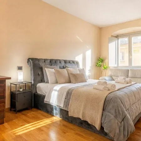 Appartement Garibaldi Home, Comfortable For 6 Guests *